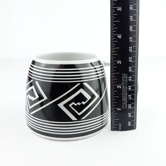 The Treasure Chest Las Cruces No 18 Geometric Aztec Black & White Mug - Picture 7 of 12